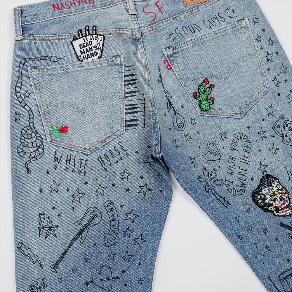 NWT 501 LEVI'S ORIGINAL FIT SCRIBBLE JEANS - Picture 6 of 6
